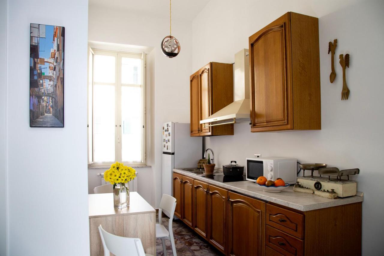 Tu Casa: Picturesque Guest House Napoli Exterior foto